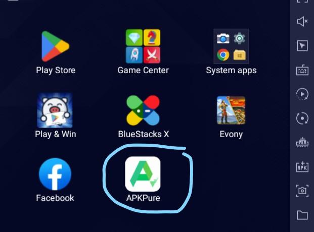 Dragging the APK file onto Bluestacks